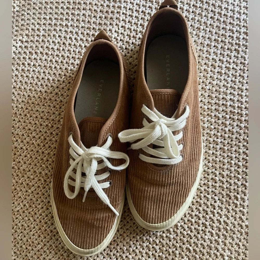 Everlane the Forever Sneaker - toasted coconut woman’s size 8